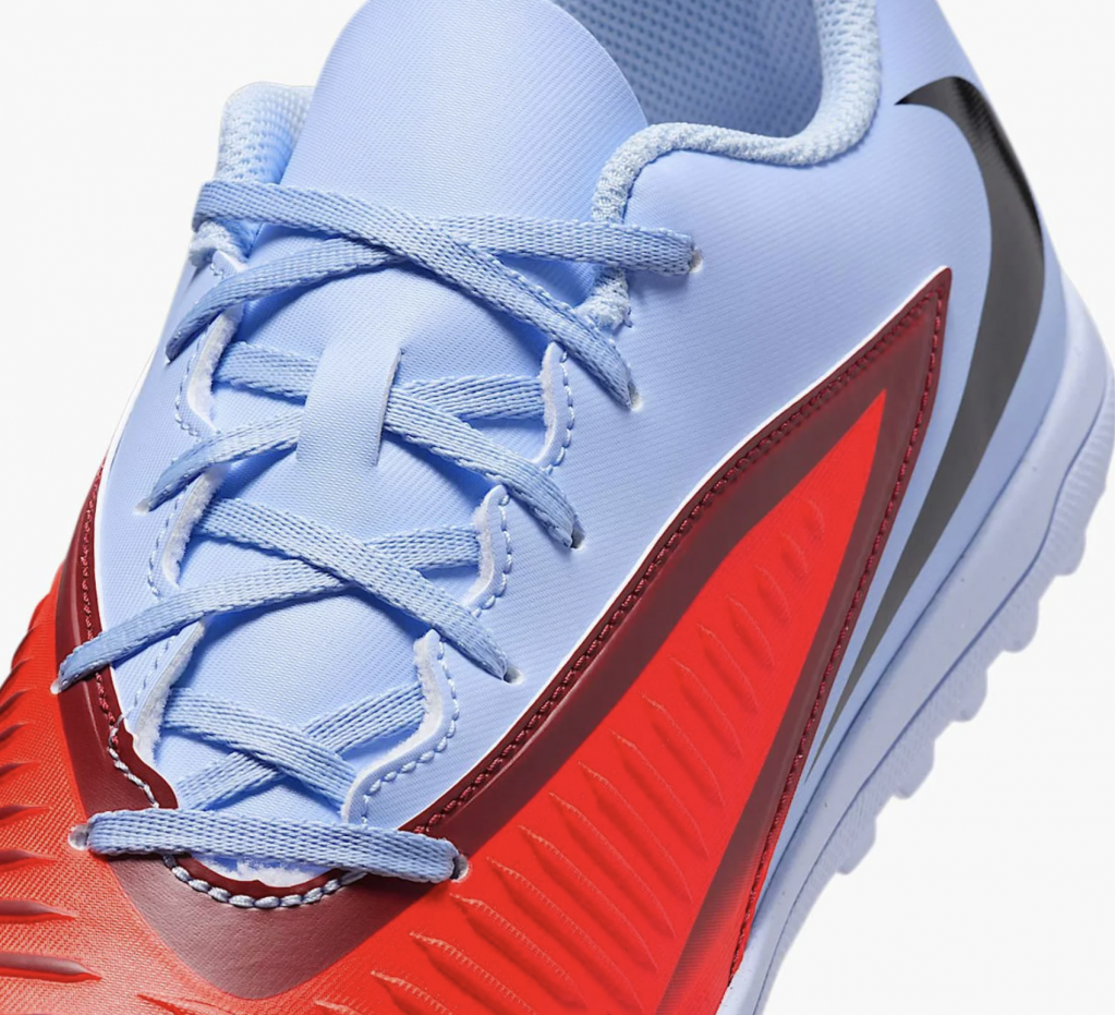 Шиповки Nike Phantom 6 Low Club TF