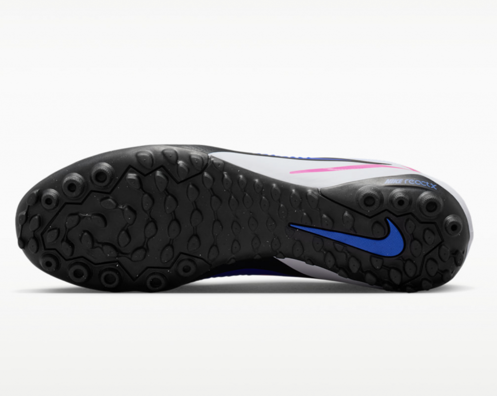 Шиповки профессиональные Nike Phantom 6 Low Pro TF