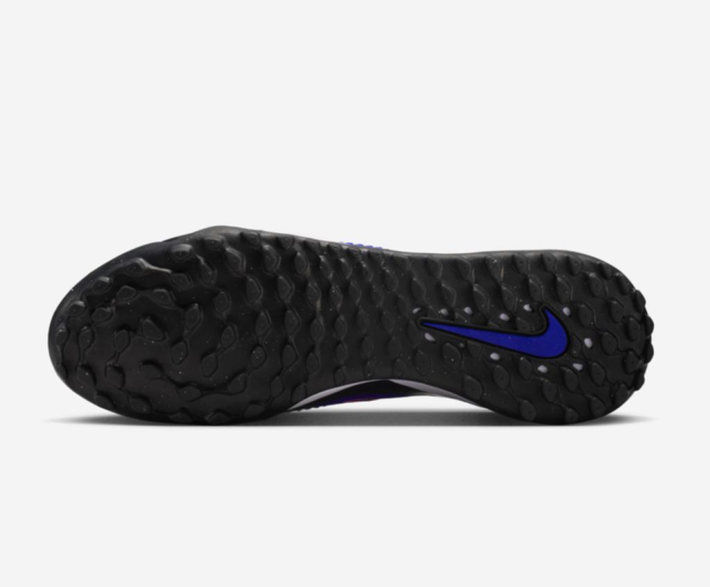 Шиповки Nike Phantom 6 Low Academy TF