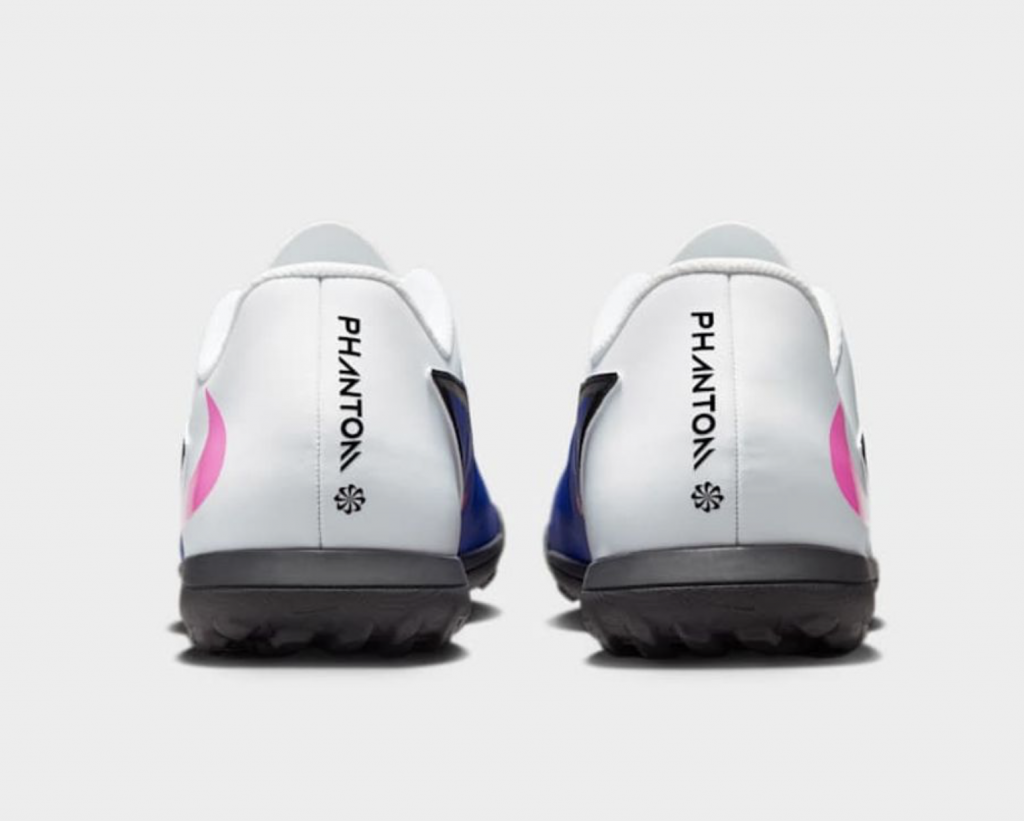 Шиповки Nike Phantom 6 Low Club TF