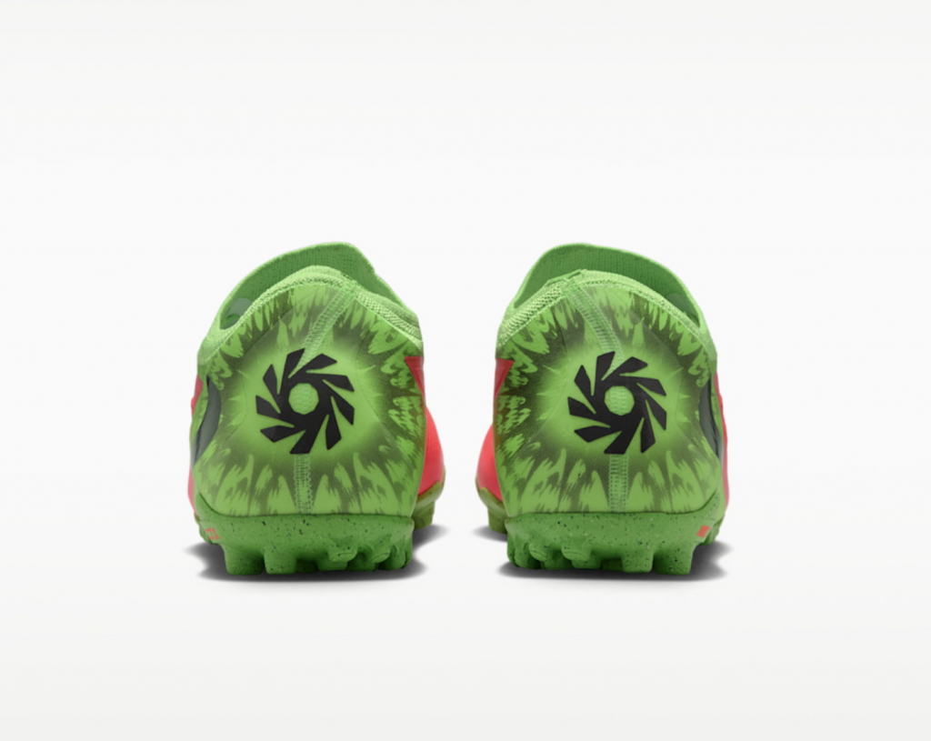 Шиповки профессиональные Nike Phantom 6 Low Pro "Erling Haaland" TF