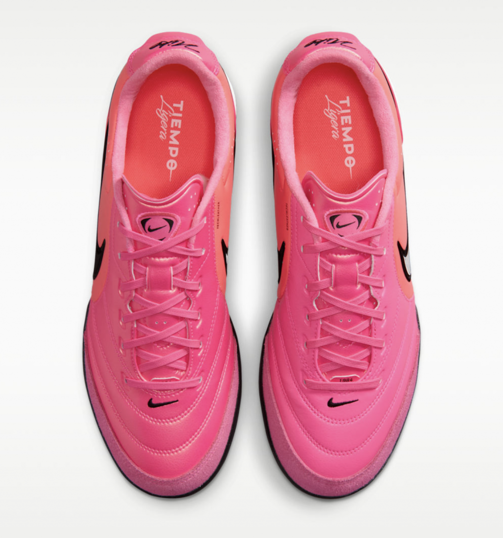 Шиповки профессиональные Nike Tiempo Ligera Pro TF