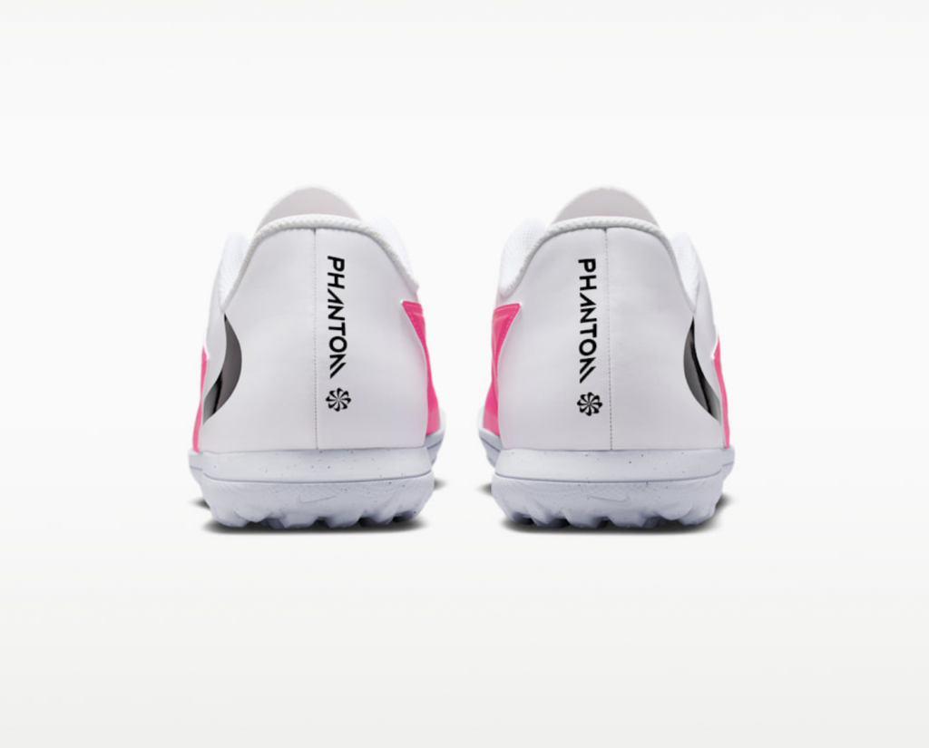 Шиповки Nike Phantom 6 Low Club TF