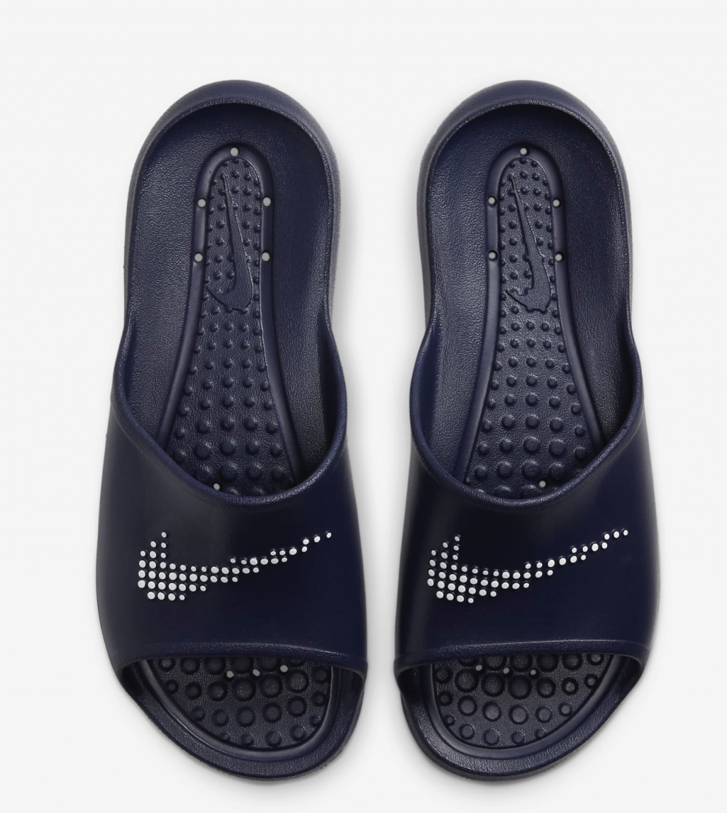 Сланцы Nike Victori One Slide