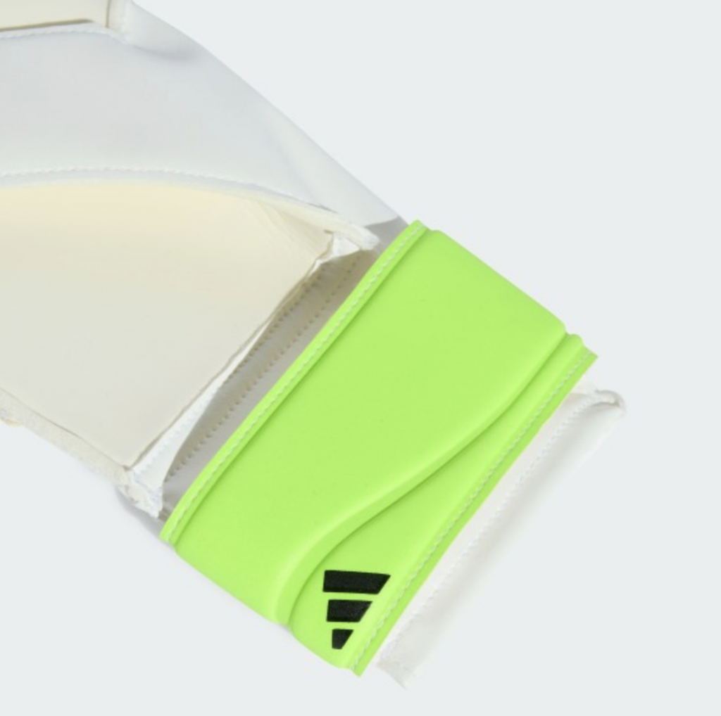 Перчатки вратарские Adidas Predator Training GK Gloves JR