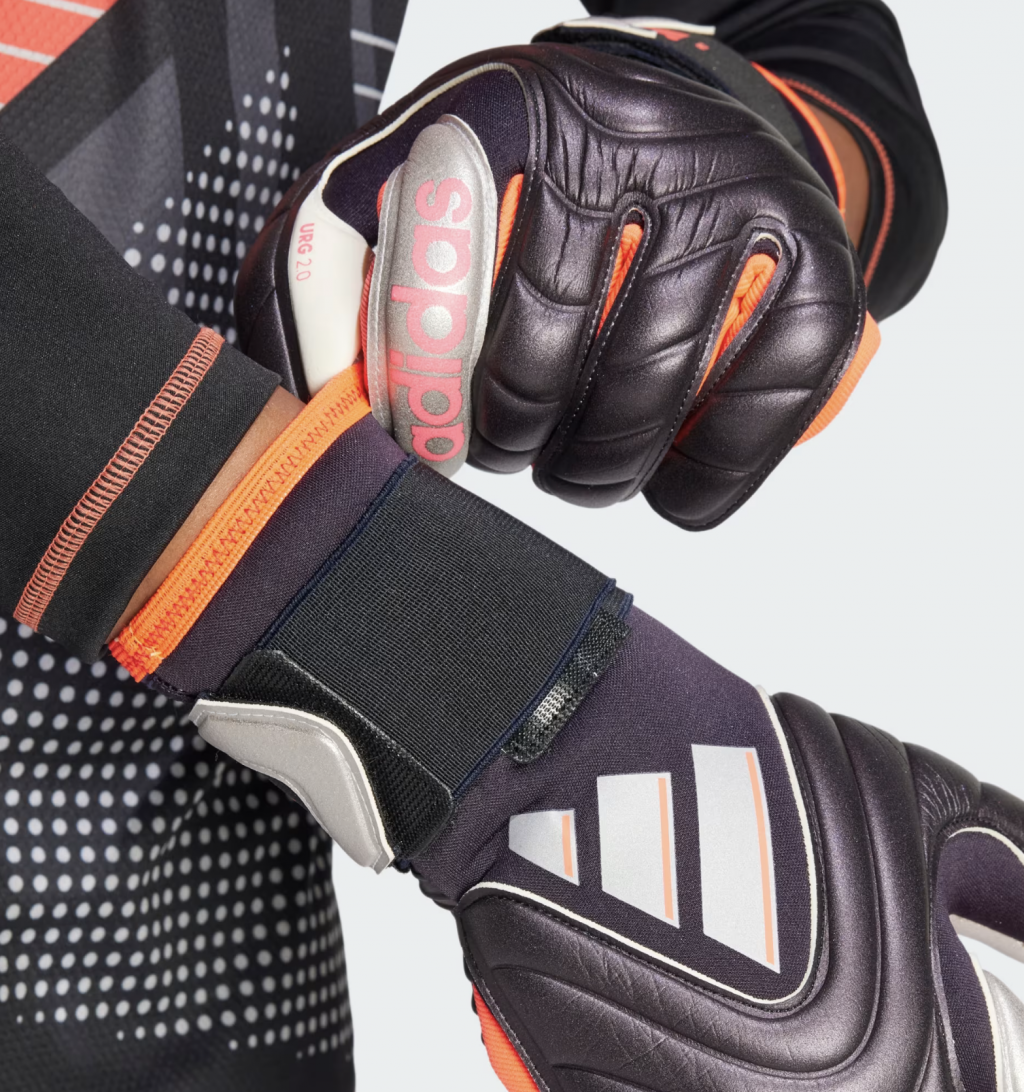 Перчатки вратарские профессиональные Adidas Copa Pro GK Gloves