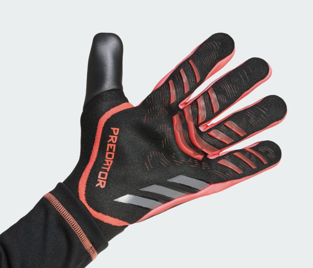 Перчатки вратарские профессиональные Adidas Predator Pro GK Gloves