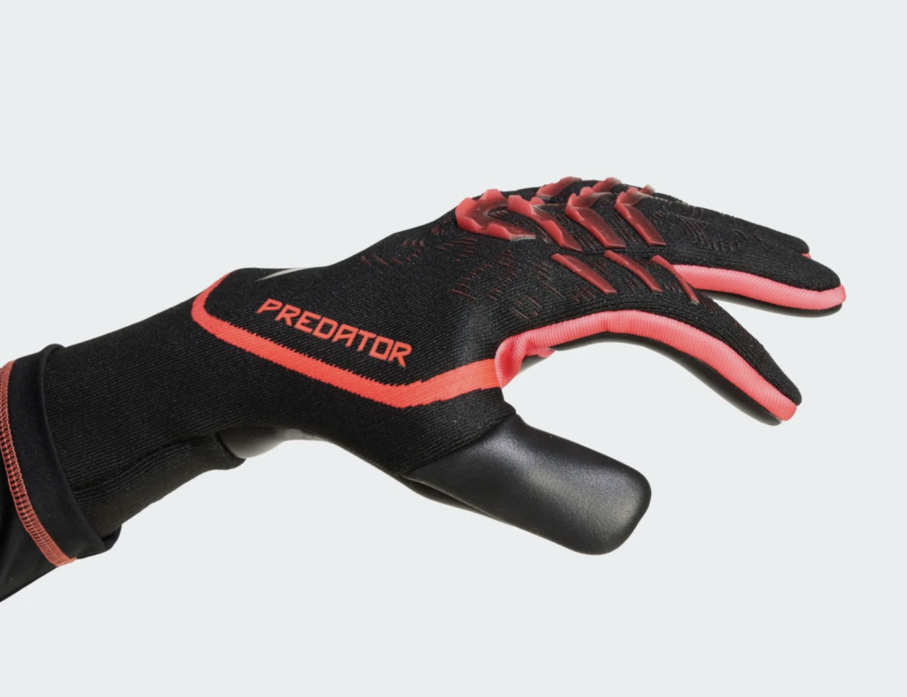 Перчатки вратарские профессиональные Adidas Predator Pro GK Gloves