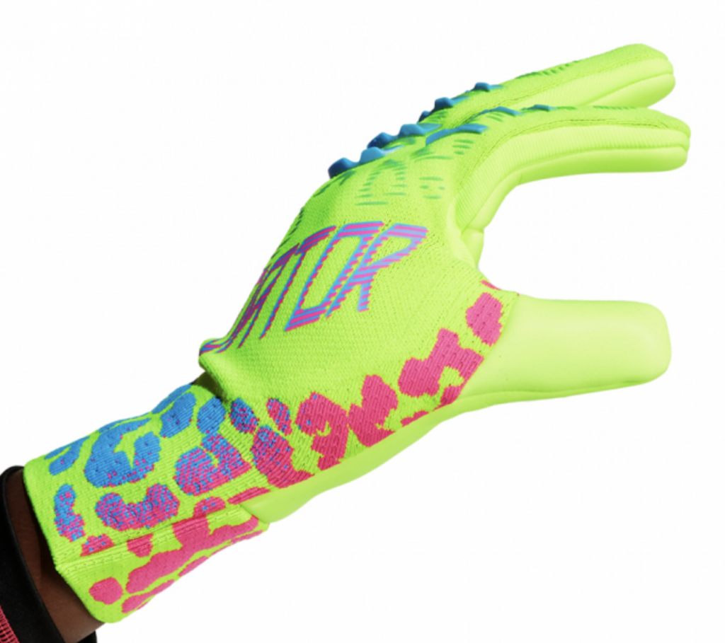 Перчатки вратарские профессиональные Adidas Predator Pro GK Gloves