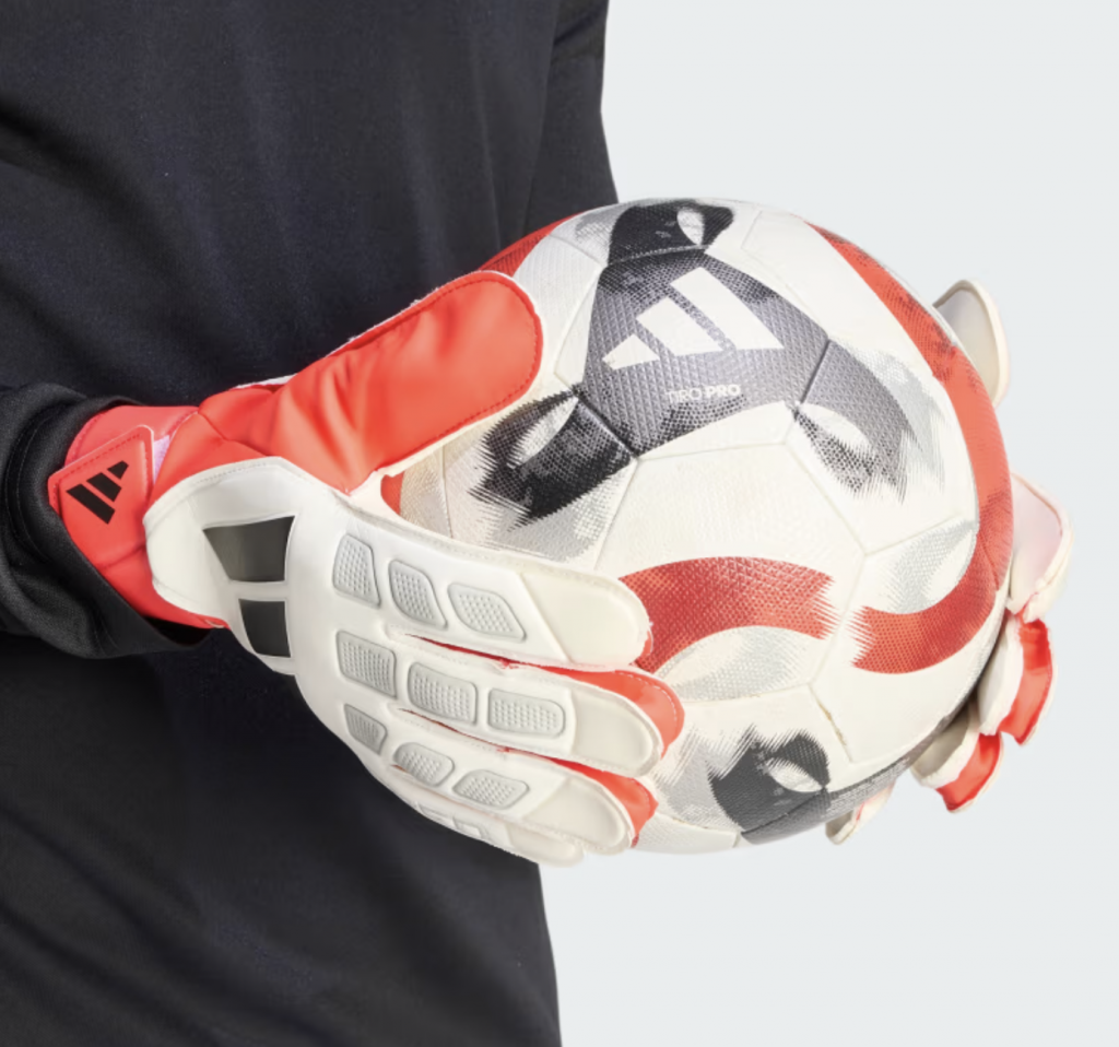 Перчатки вратарские Adidas Predator Training GK Gloves