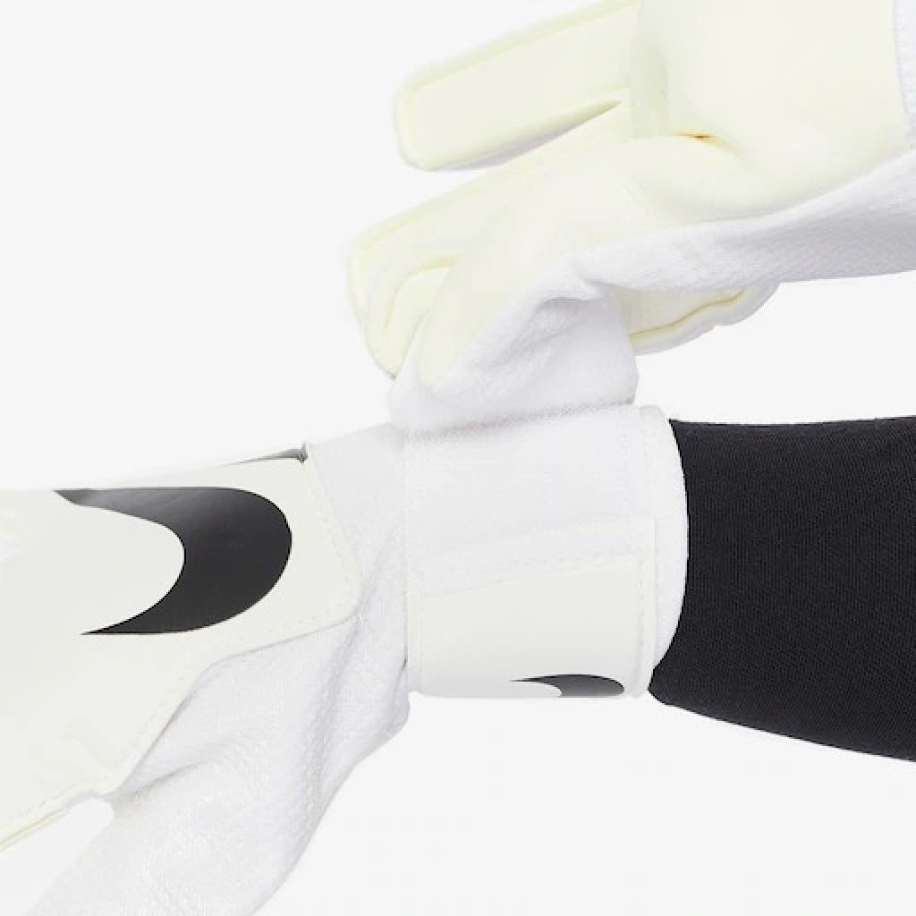 Перчатки для вратаря Nike GK Match